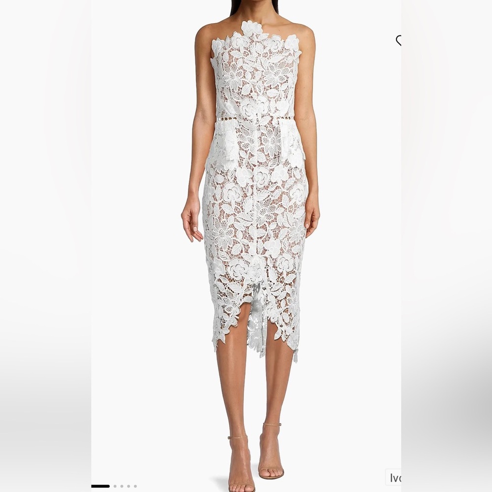 Elliatt Times White Floral Lace Midi Dress